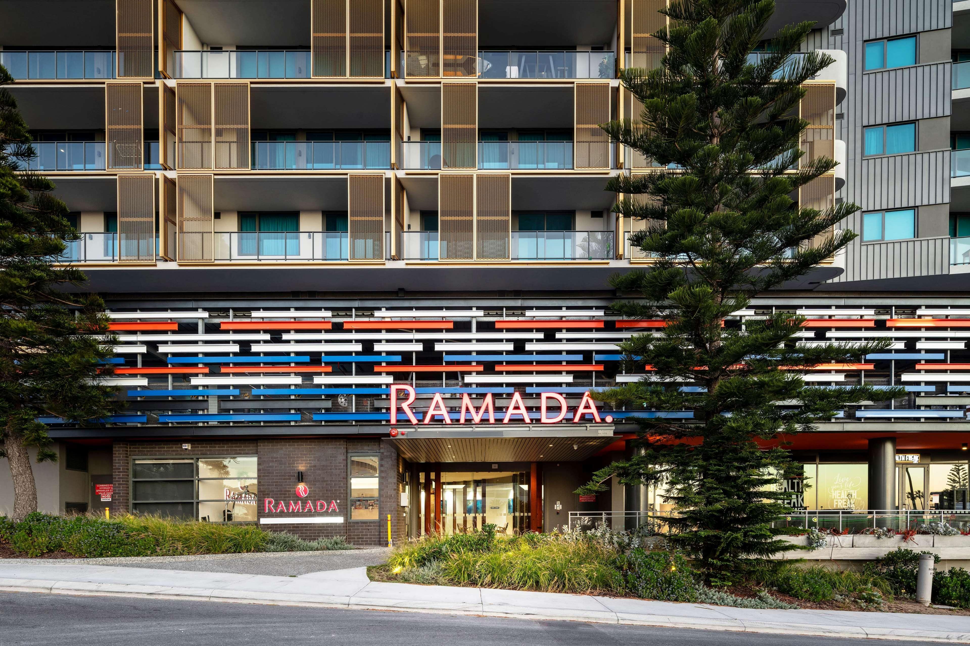 Ramada By Wyndham Vetroblu Scarborough Beach Perth Dış mekan fotoğraf
